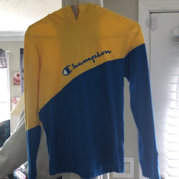 Champion tee -shirt jacket - Picture 2 of 2